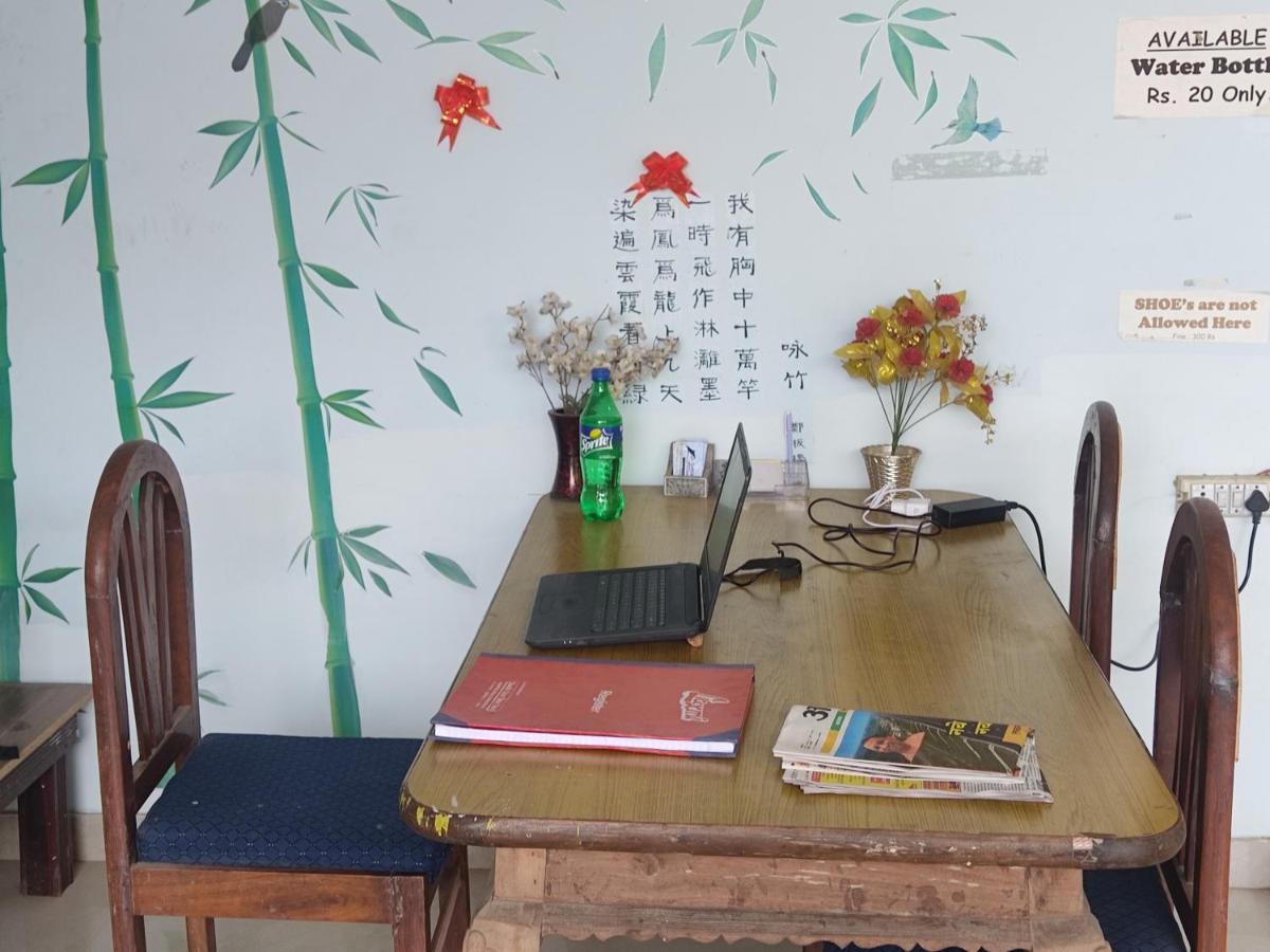 Superinn Home Stay& Guest House Agra  Kültér fotó