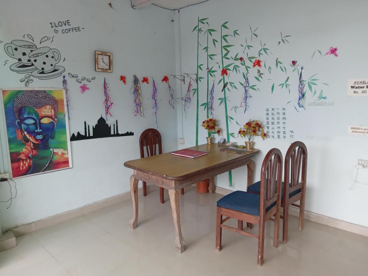 Superinn Home Stay& Guest House Agra  Kültér fotó